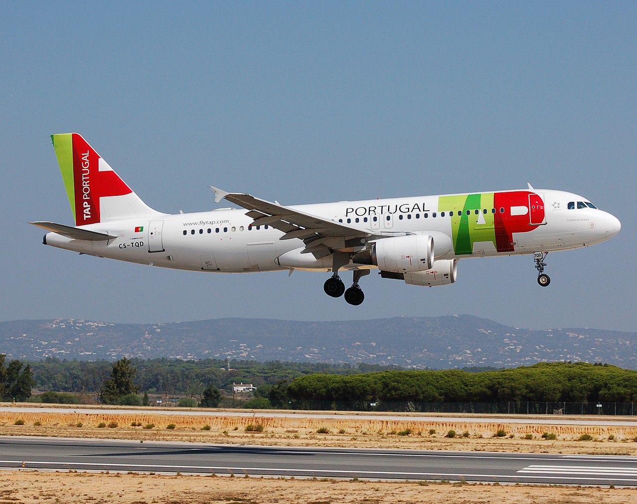 CS-TQD - A320-214 - TAP _ Air Portugal - FAO - 01-09-2007