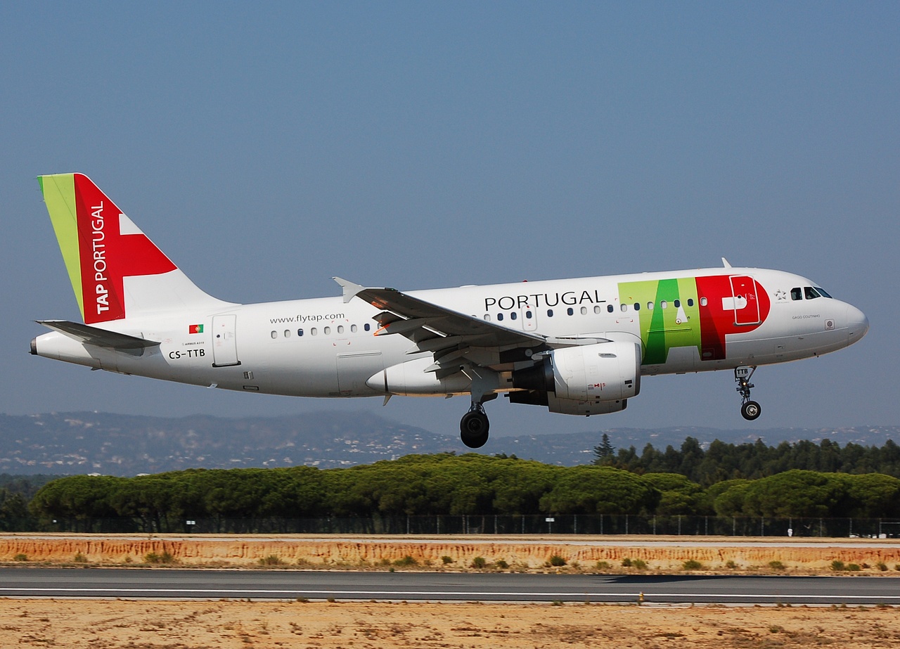 CS-TTB - A319-111 - TAP _ Air Portugal - FAO - 01-09-2007