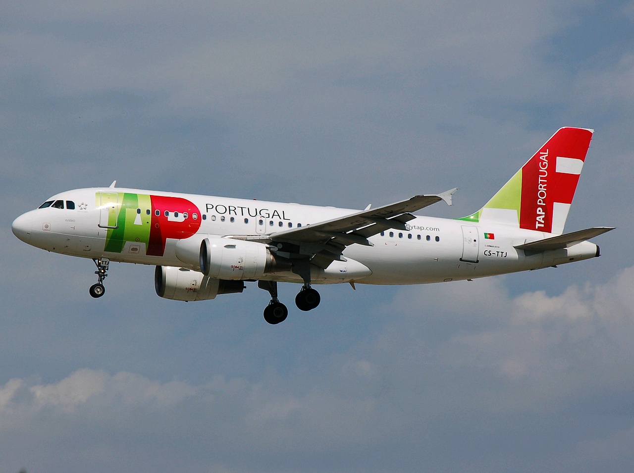 CS-TTJ - A319-111 - TAP _ Air Portugal - FRA - 22-05-2007