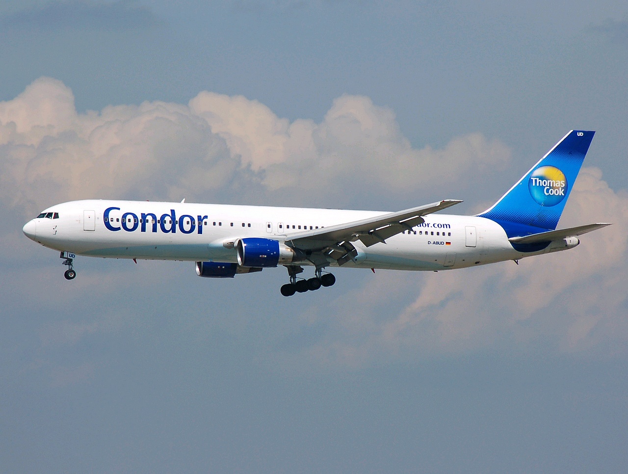 D-ABUD - 767-330(ER) - Condor - FRA - 21-05-2007
