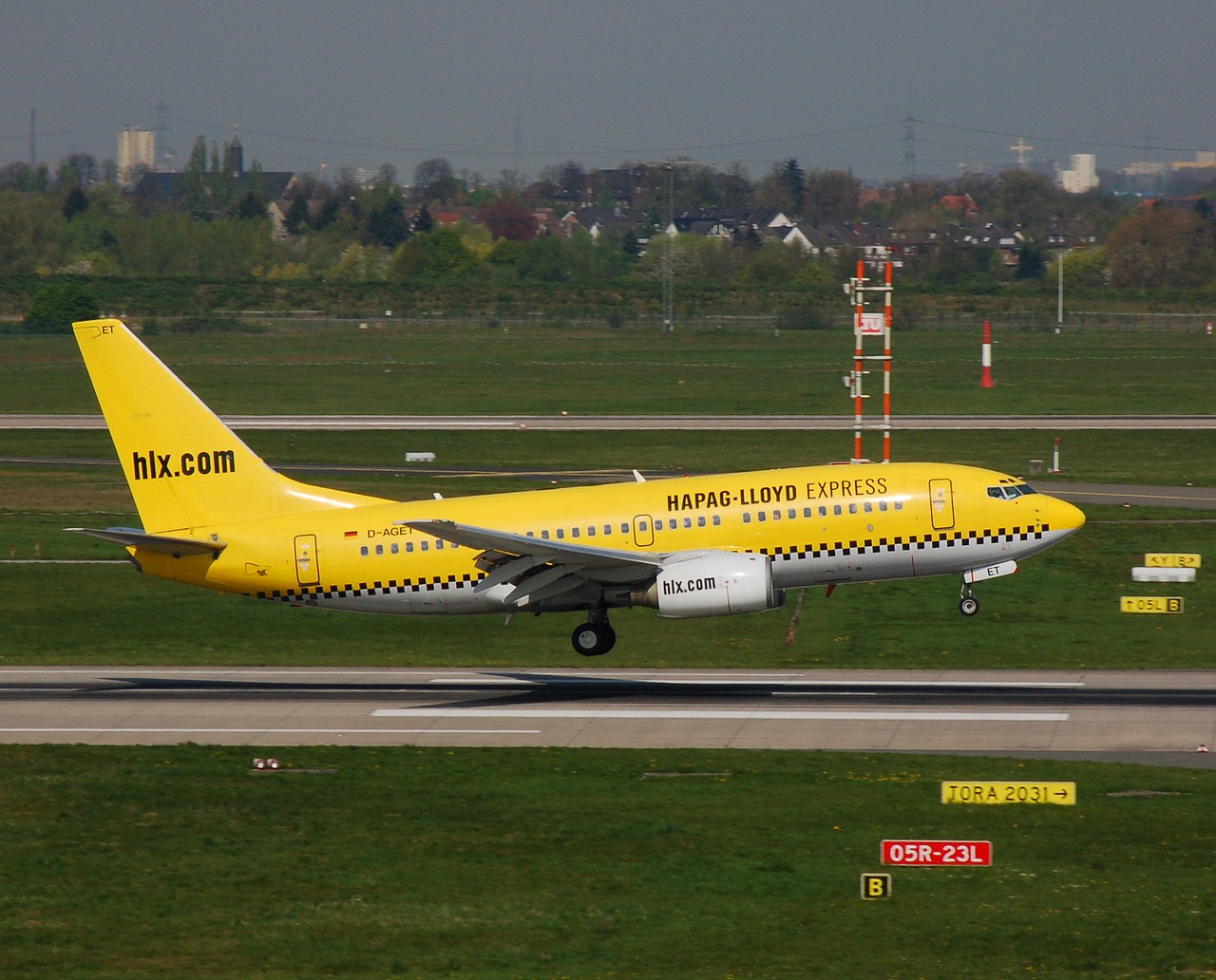 D-AGET - 737-75B - TUIfly - DUS - 14-04-2007