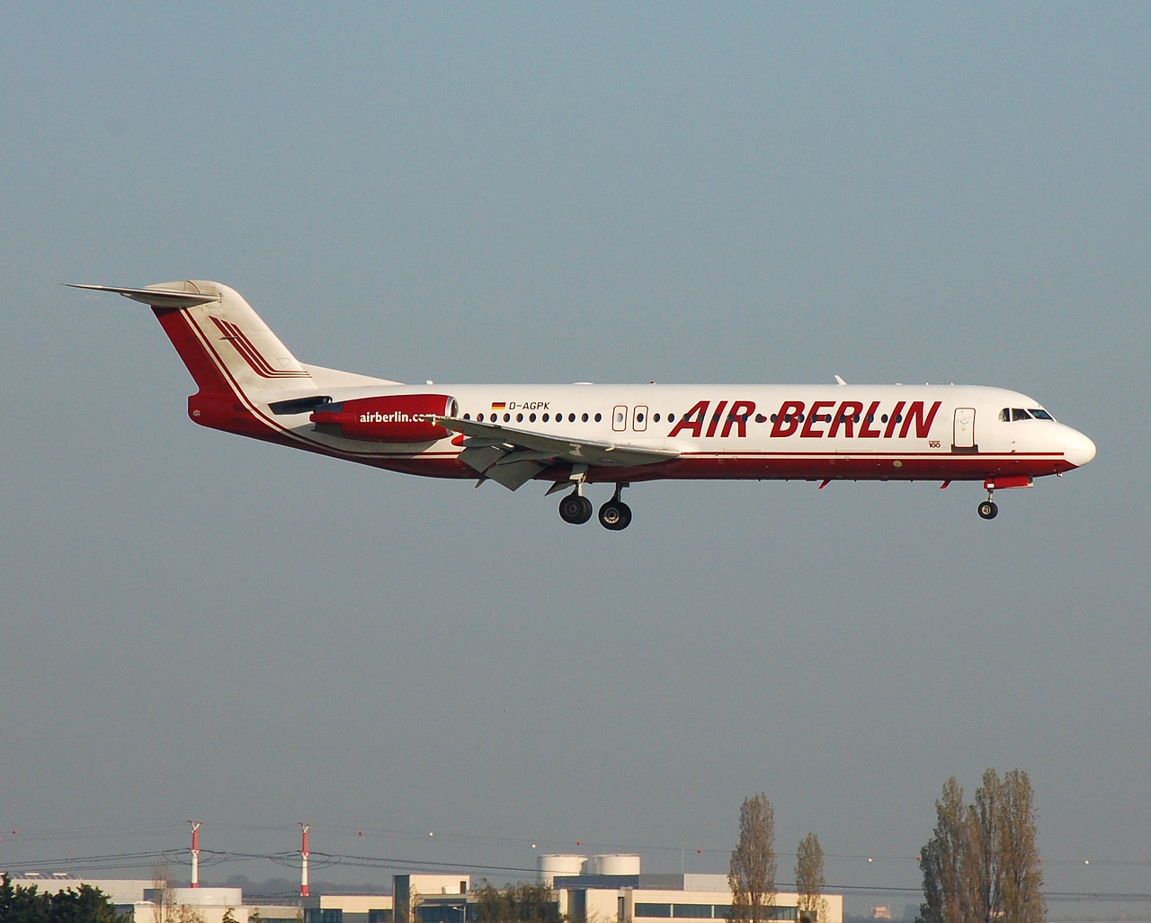 D-AGPK - Fokker 100 - Air Berlin - ORY - 09-04-2007