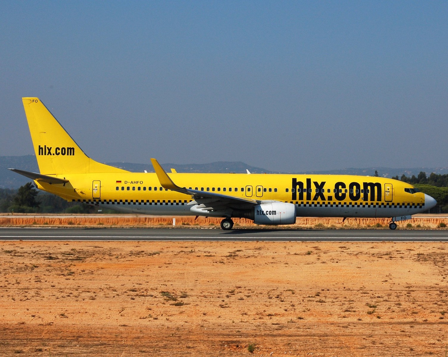 D-AHFO - 737-8K5(WL) - Hapag-Lloyd Express - FAO - 31-08-2007c