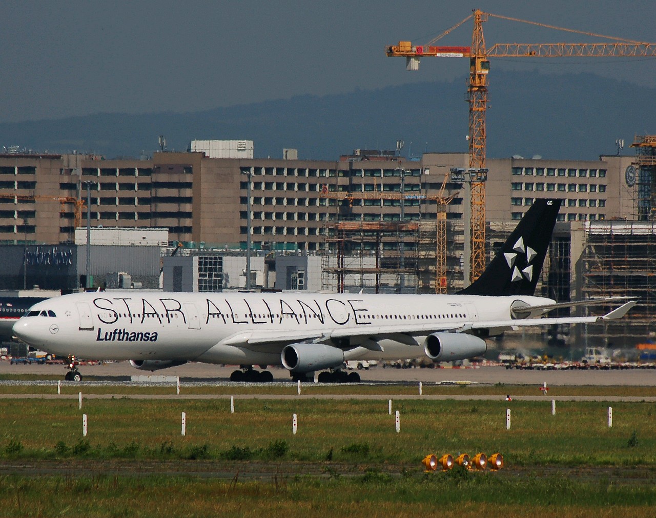 D-AIGC - A340-311 - Lufthansa - FRA - 22-05-2007
