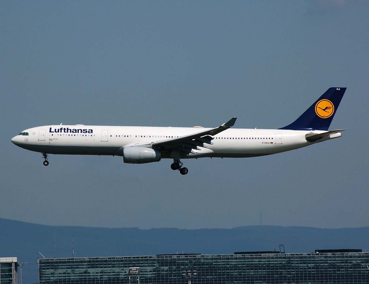 D-AIKA - A330-343 - Lufthansa - FRA - 22-05-2007