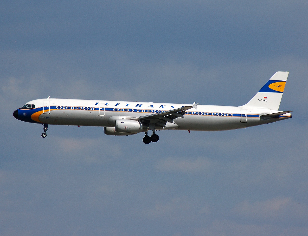 D-AIRX - A321-131 - Lufthansa - FRA - 08-07-2007