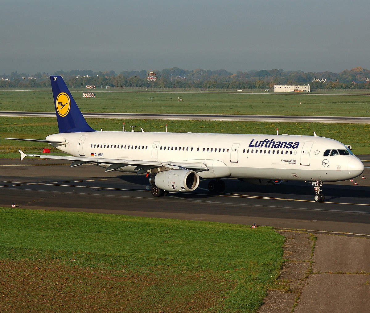 D-AISF - A321-231 - Lufthansa - DUS - 05-10-2007