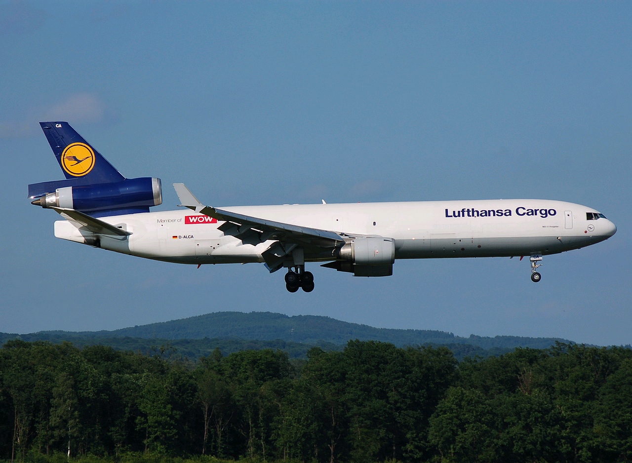 D-ALCA - MD-11F - Lufthansa Cargo - CGN - 18-05-2007b