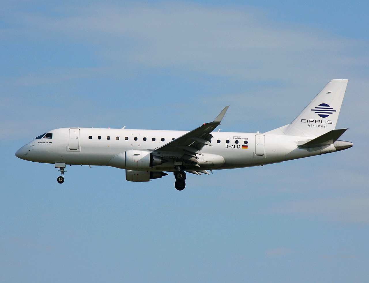 D-ALIA - ERJ-170LR (ERJ-170-100 LR) - Cirrus Airlines - FRA - 21-05-2007