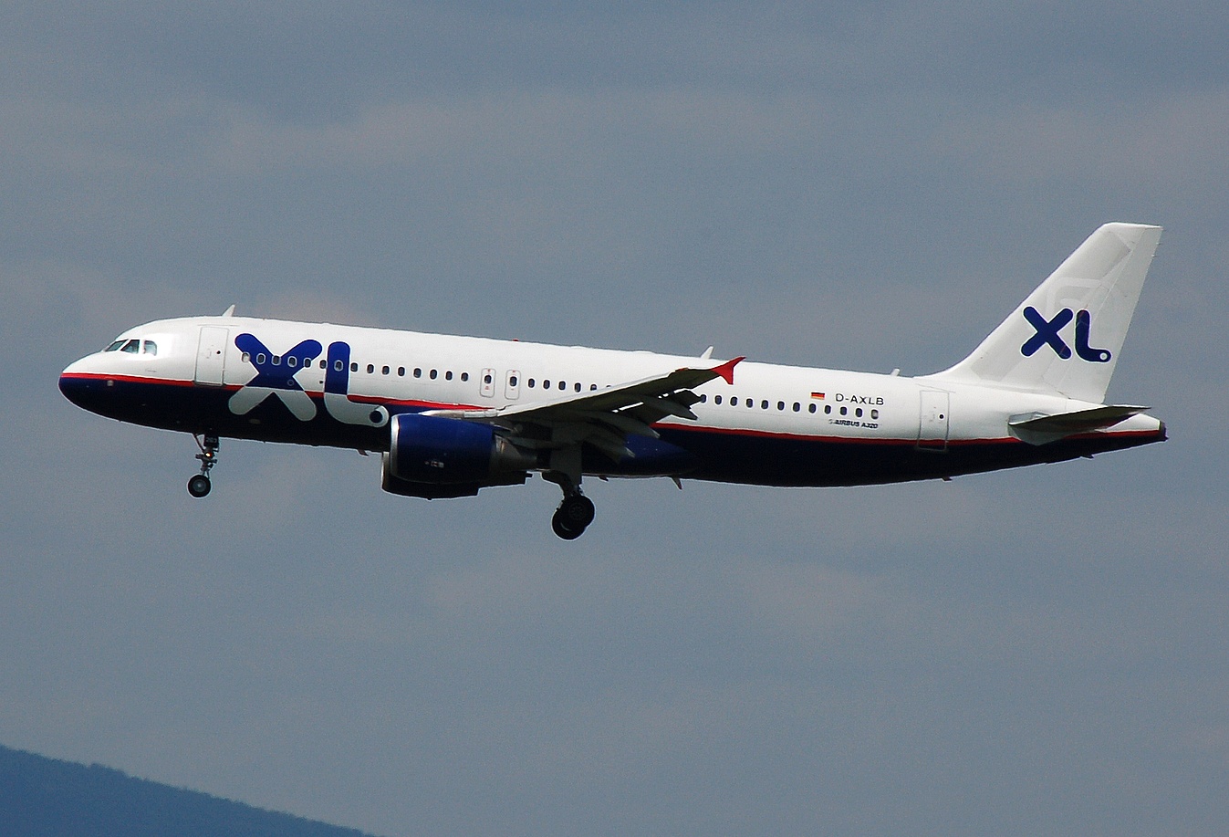 D-AXLB - A320-214 - XL Airways Germany - FRA - 08-07-2007