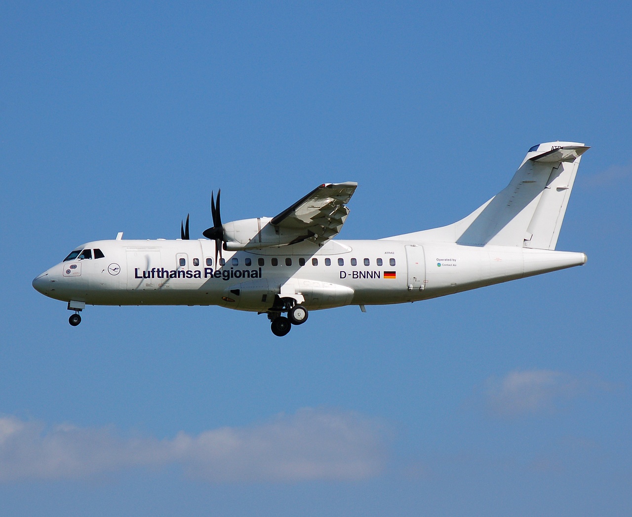D-BNNN - ATR 42-500 - Lufthansa Regional - BRU - 20-04-2007