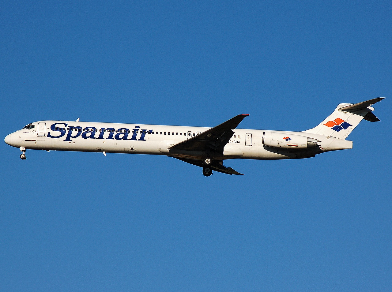 EC-GBA - MD-83 - Spanair - MAD - 09-10-2007