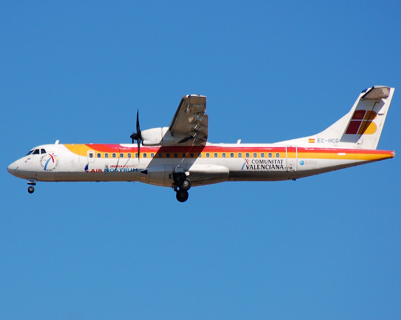 EC-HCG - ATR 72-500 (72-212A) - Iberia Regional - MAD - 09-10-2007