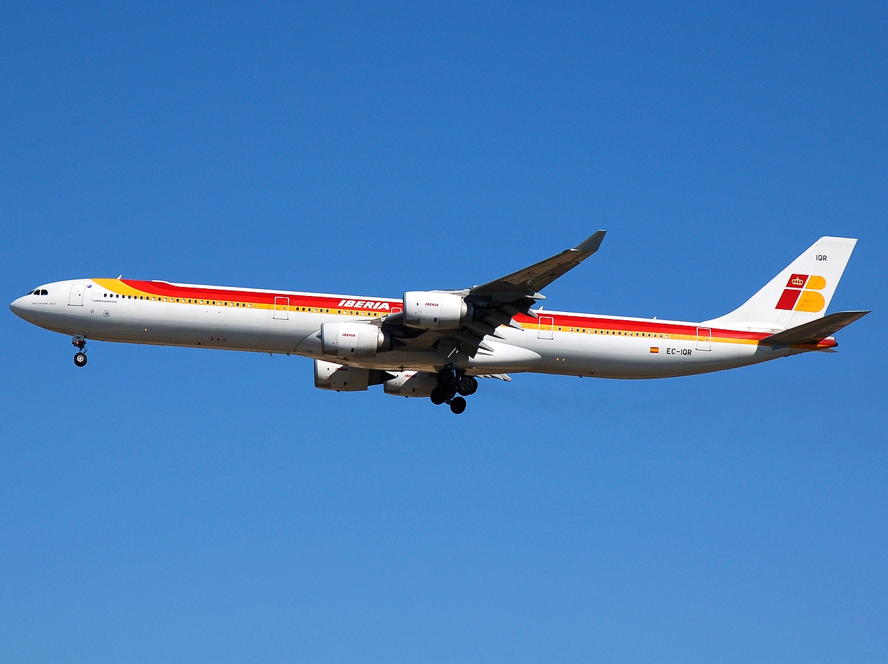 EC-IQR - A340-642 - Iberia - MAD - 09-10-2007