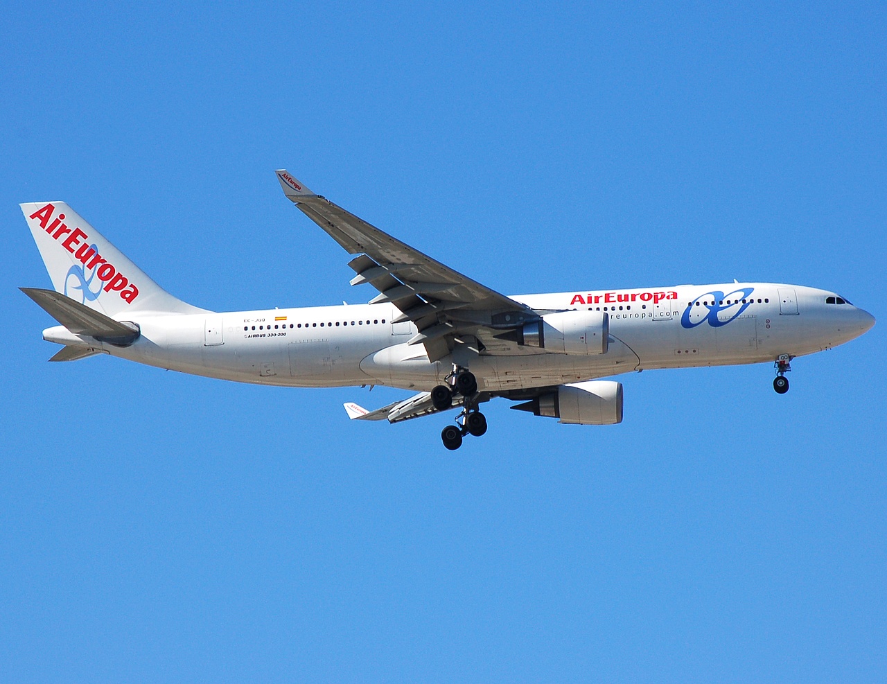EC-JQQ - A330-202 - Air Europa - MAD - 09-10-2007