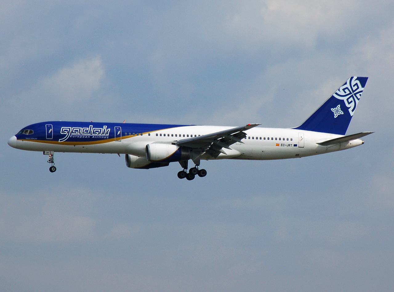 EC-JRT - 757-236 - Gadair - FRA - 08-07-2007