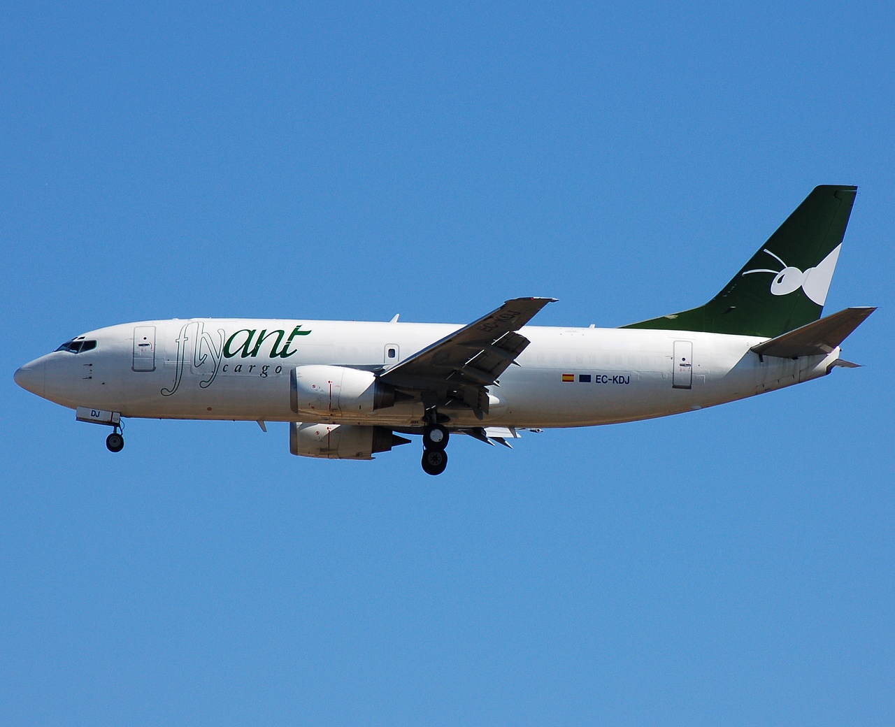 EC-KDJ - 737-301 - FlyAnt Cargo - MAD - 09-10-2007