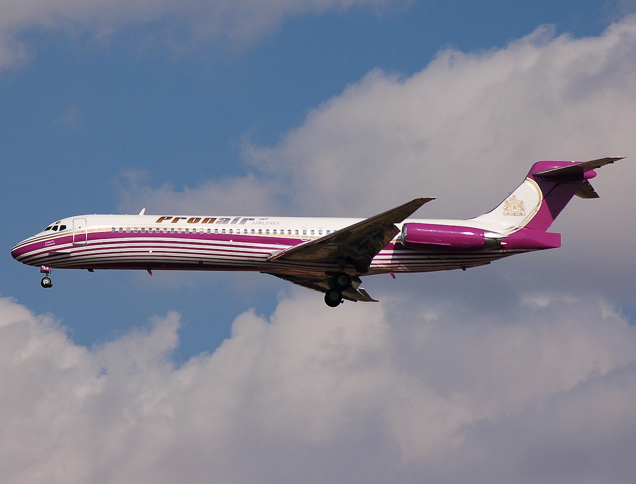 EC-KJI - MD-87 - Pronair - MAD - 08-10-2007