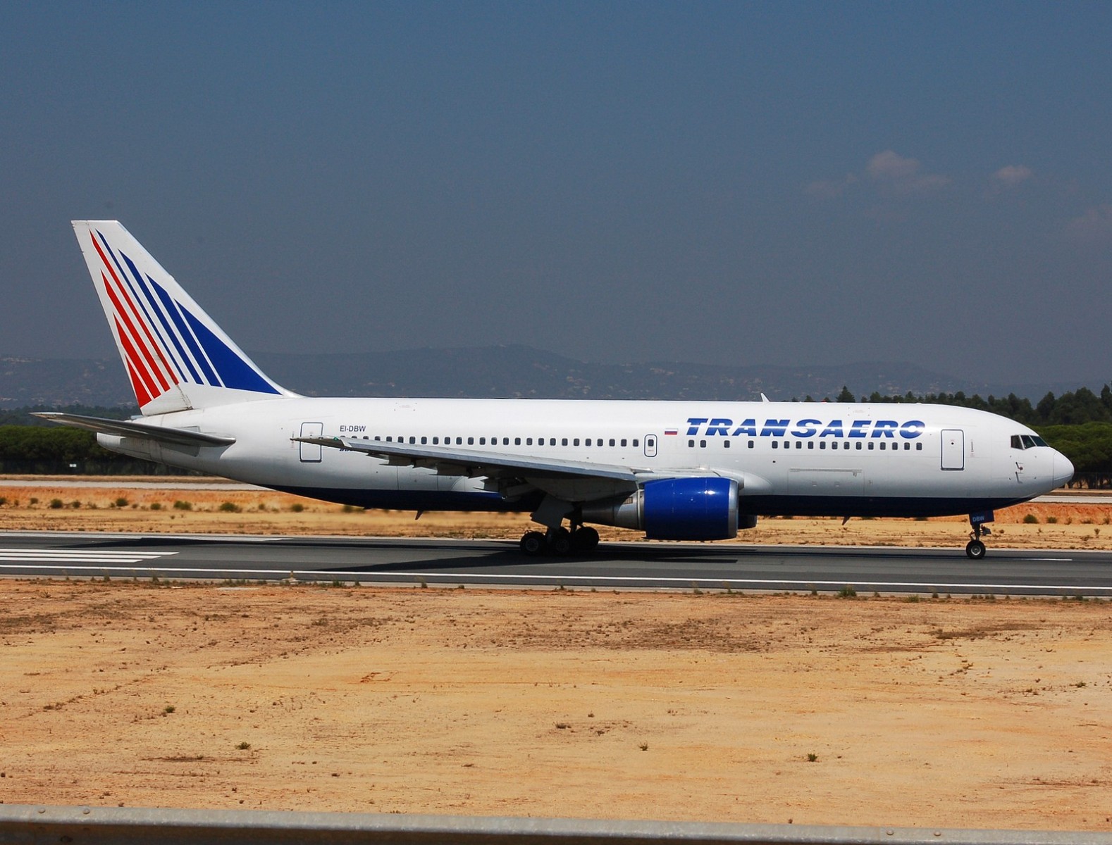 EI-DBW - 767-201(ER) - Transaero Airlines - FAO - 31-08-2007c