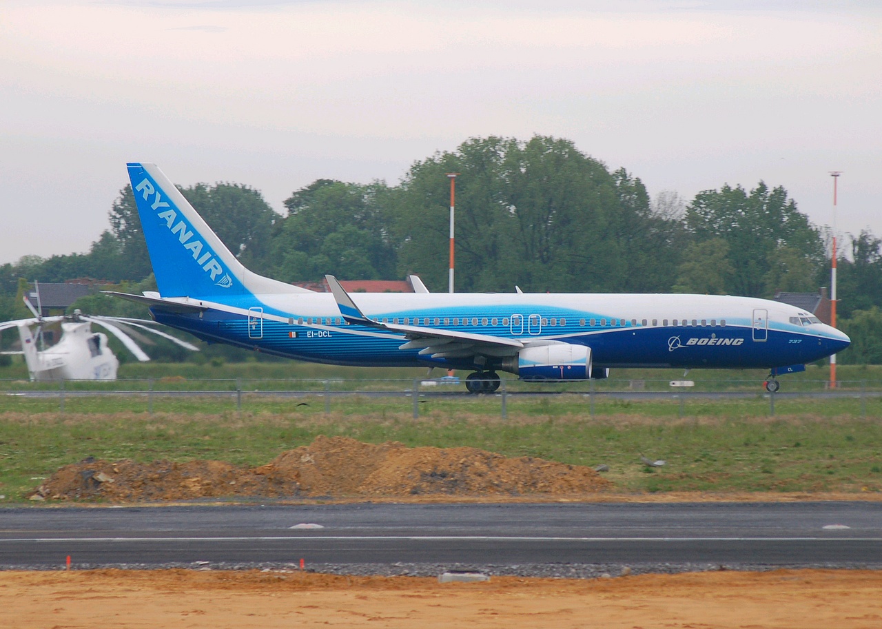 EI-DCL - 737-8AS(WL) - Ryanair - CRL - 12-05-2007