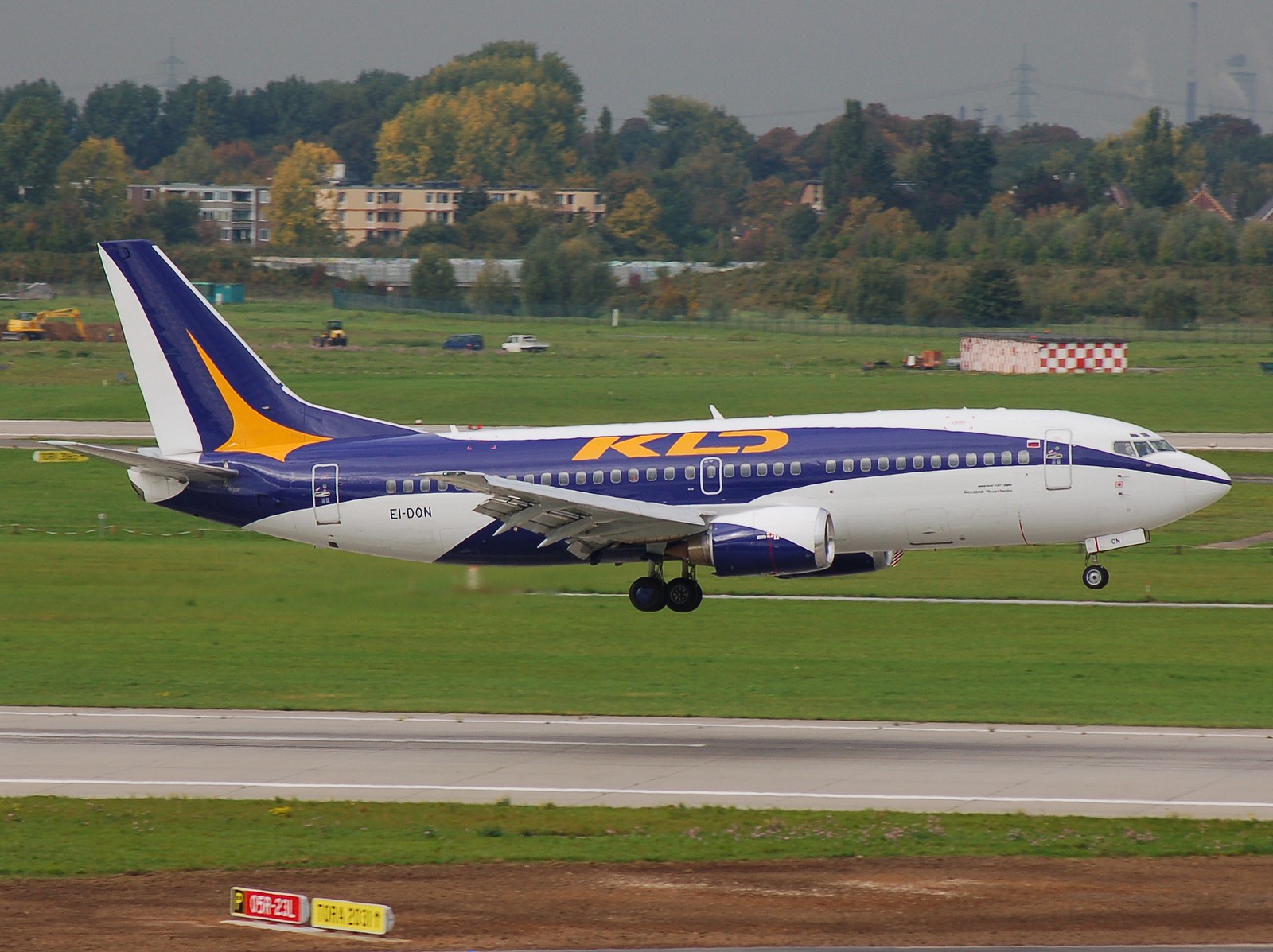 EI-DON - 737-3Y0 - Kaliningrad Avia - DUS - 05-10-2007