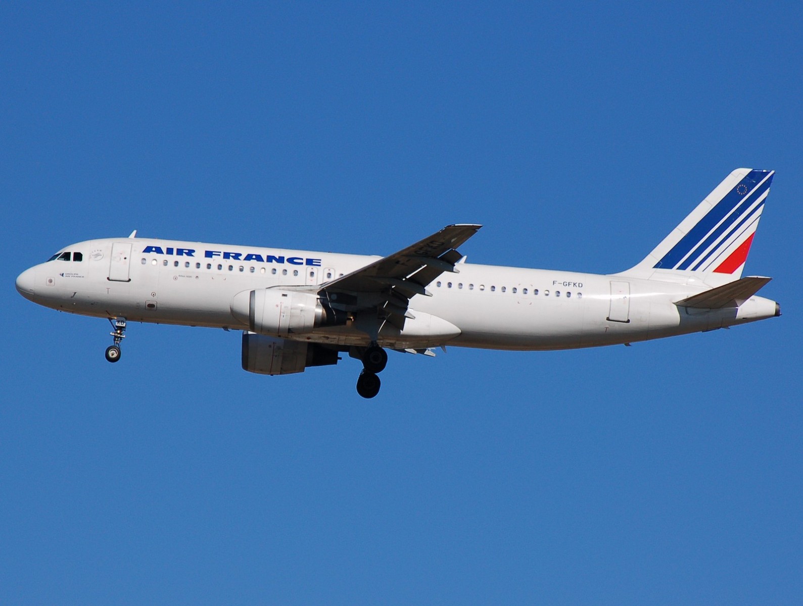 F-GFKD - A320-111 - Air France - MAD - 09-10-2007