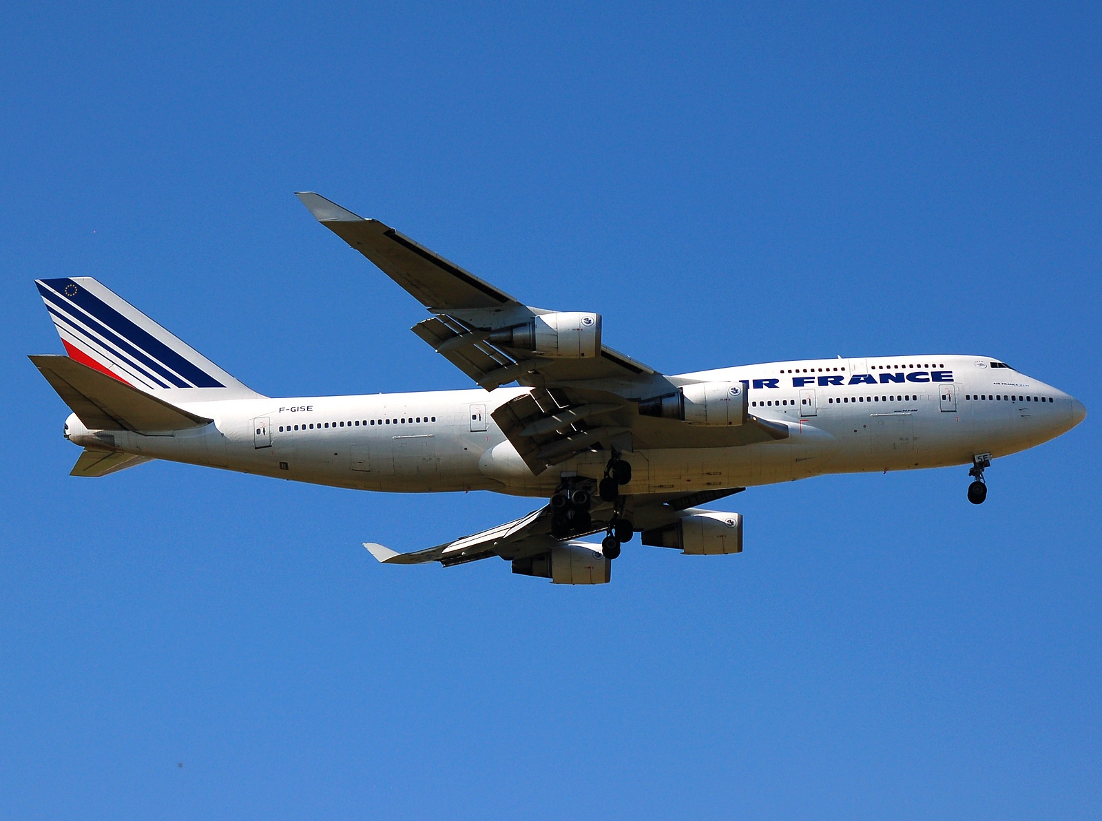 F-GISE - 747-428 - Air France - CDG - 04-08-2007
