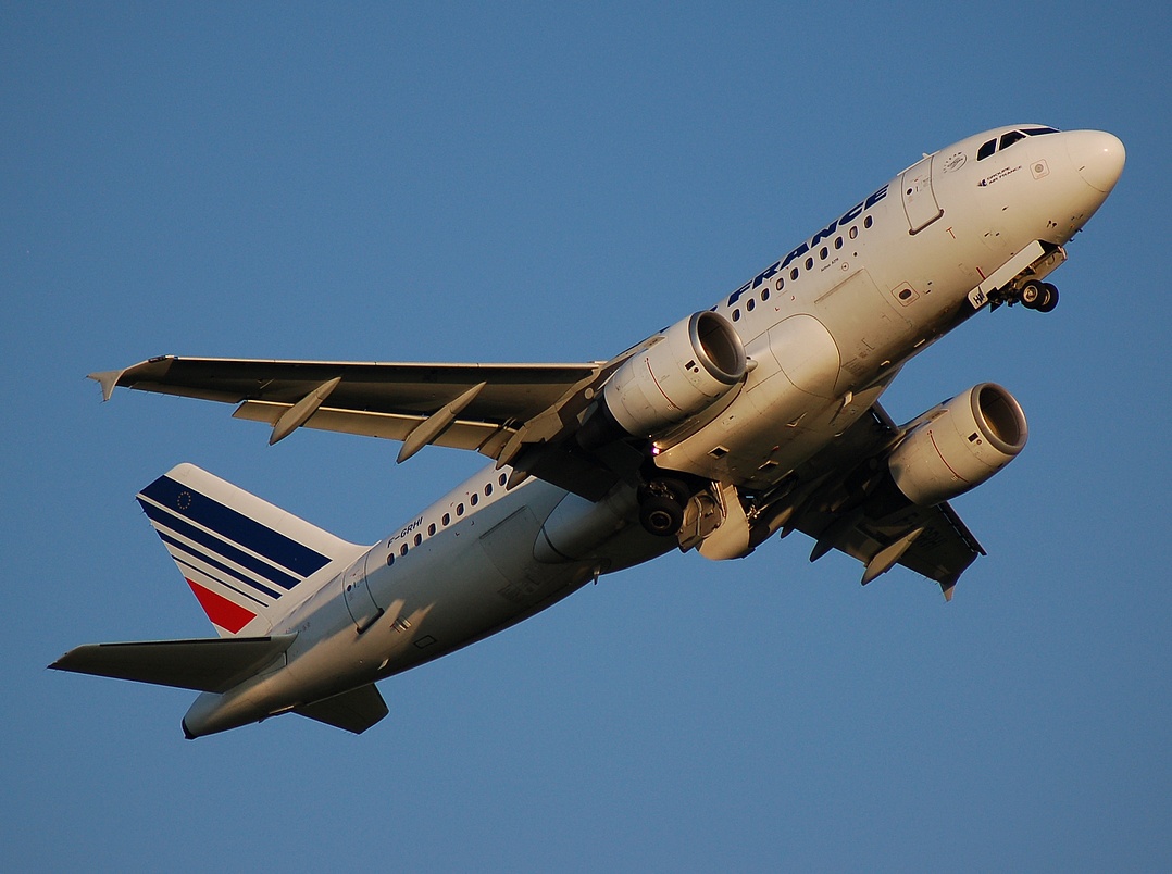 F-GRHI - A319-111 - Air France - ORY - 09-04-2007
