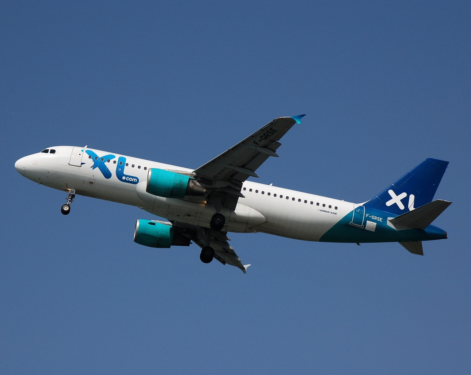 F-GRSE - A320-214 - XL Airways France - CFU - 24-06-2007b