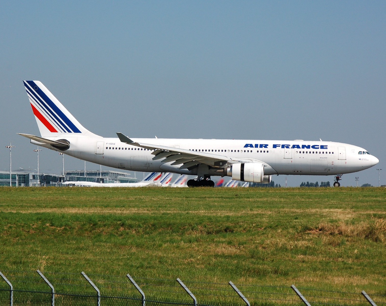 F-GZCE - A330-203 - Air France - CDG - 04-08-2007