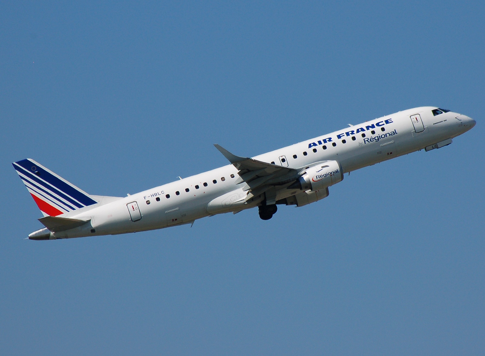 F-HBLC - ERJ-190LR (ERJ-190-100 LR) - Air France - CDG - 04-08-2007
