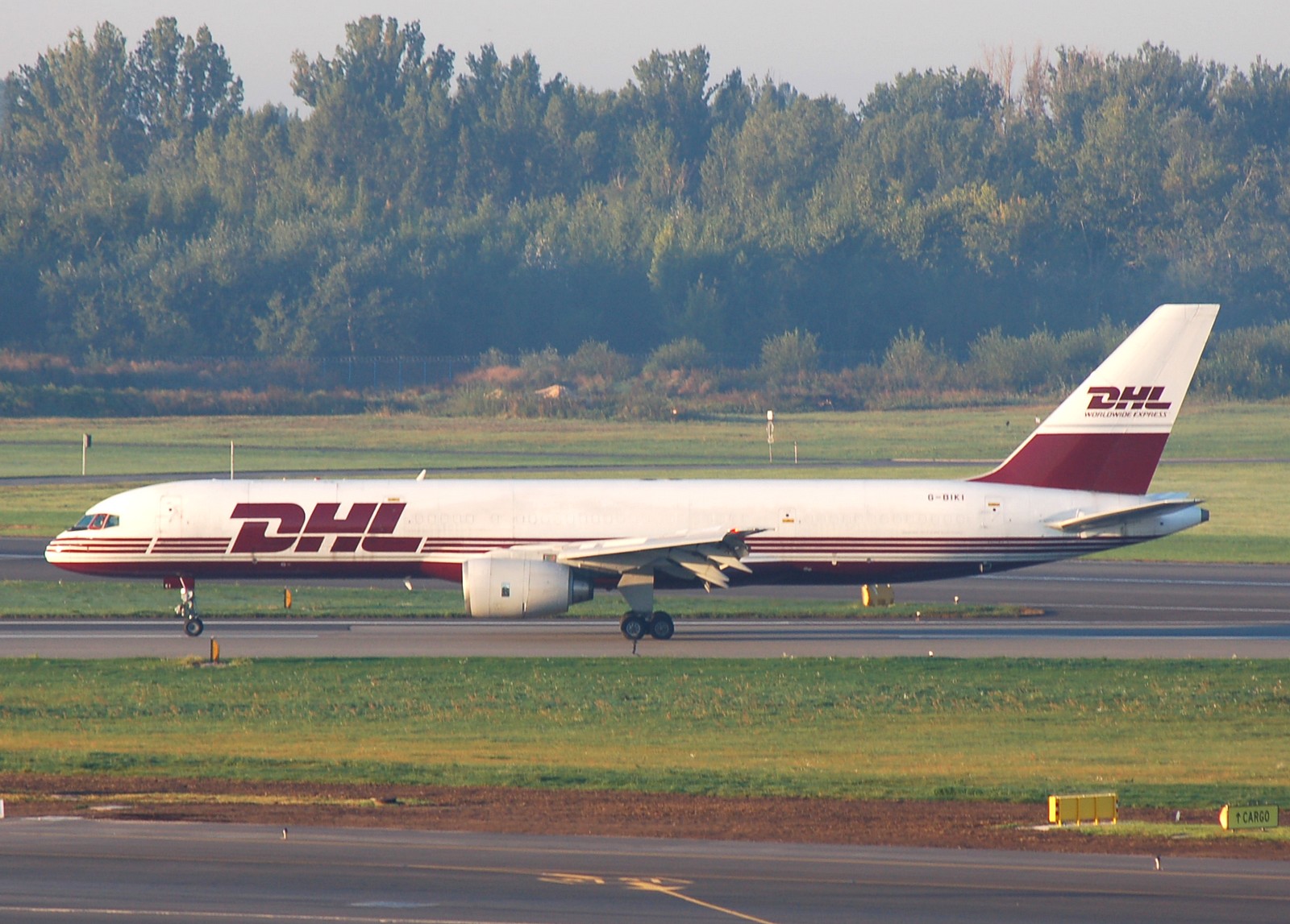 G-BIKI - 757-236 - DHL Air - WAW - 20-09-2007b