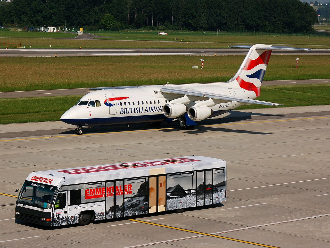 G-BXAS - RJ100 - British Airways - ZRH - 24-05-2007