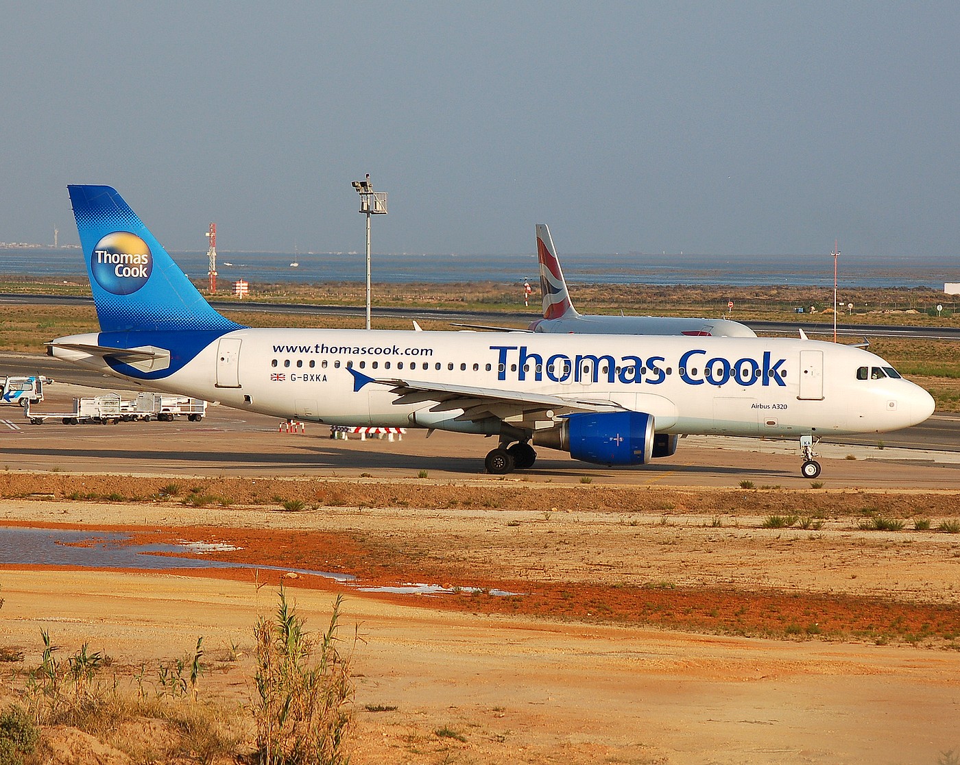 G-BXKA - A320-214 - Thomas Cook Airlines - FAO - 01-09-2007