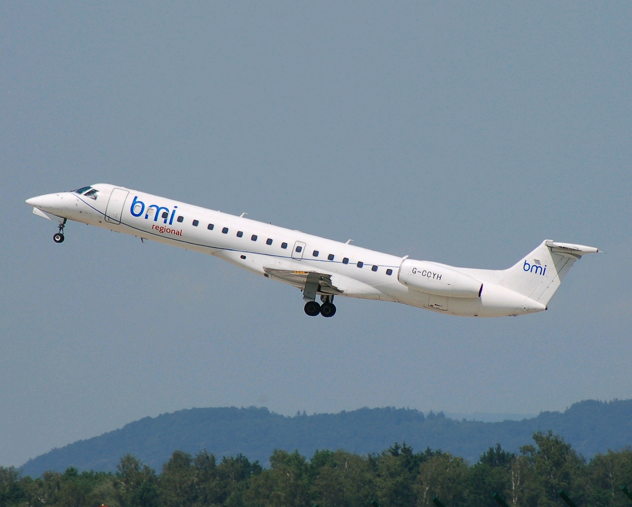G-CCYH - ERJ-145EP - bmi Regional - ZRH - 24-05-2007