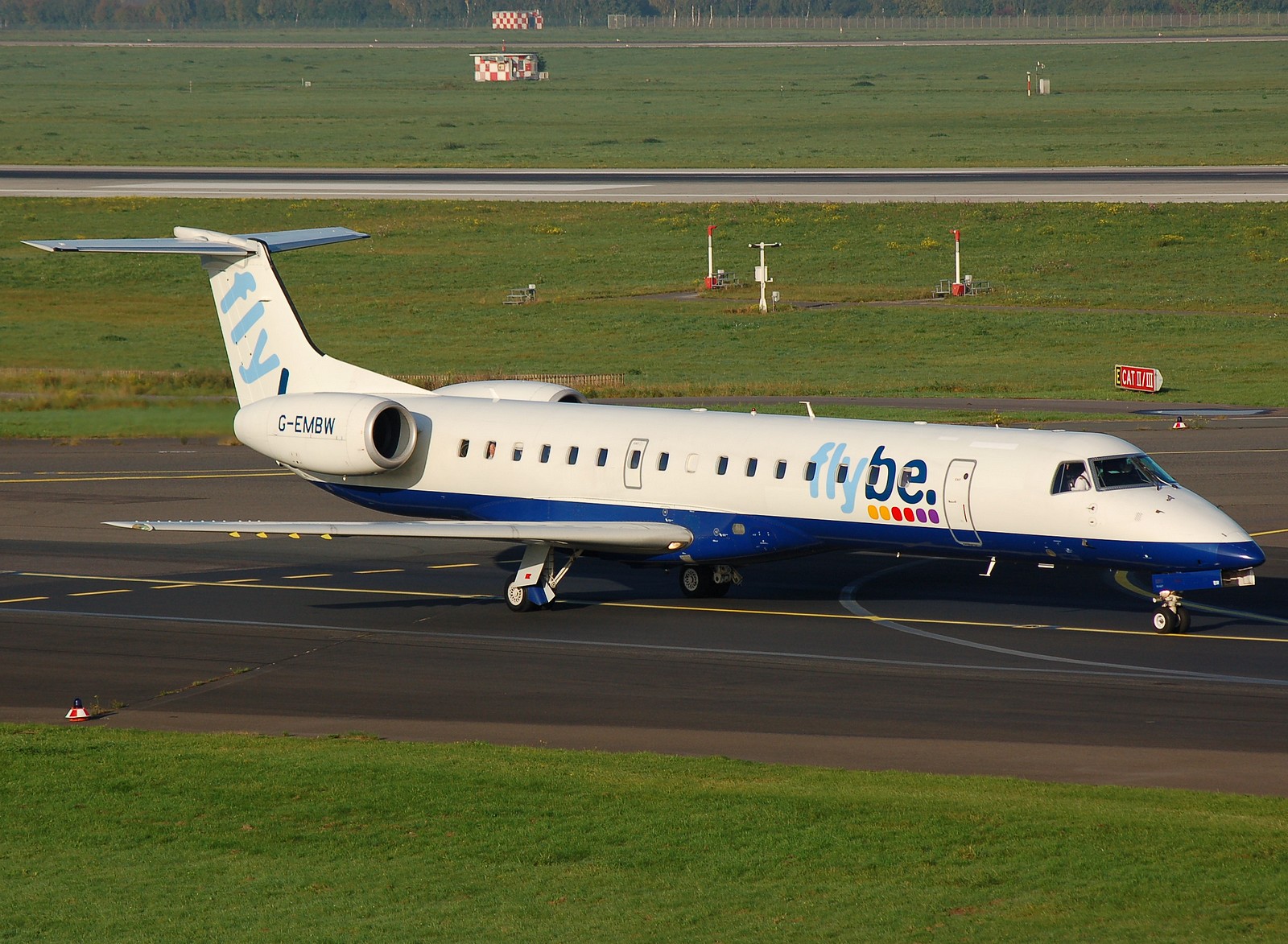G-EMBW - ERJ-145EU - Flybe - DUS - 05-10-2007