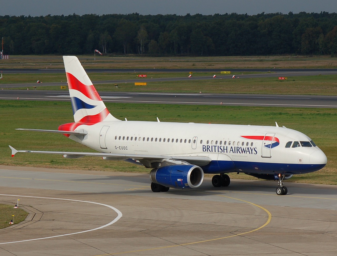 G-EUOC - A319-131 - British Airways - TXL - 30-09-2007