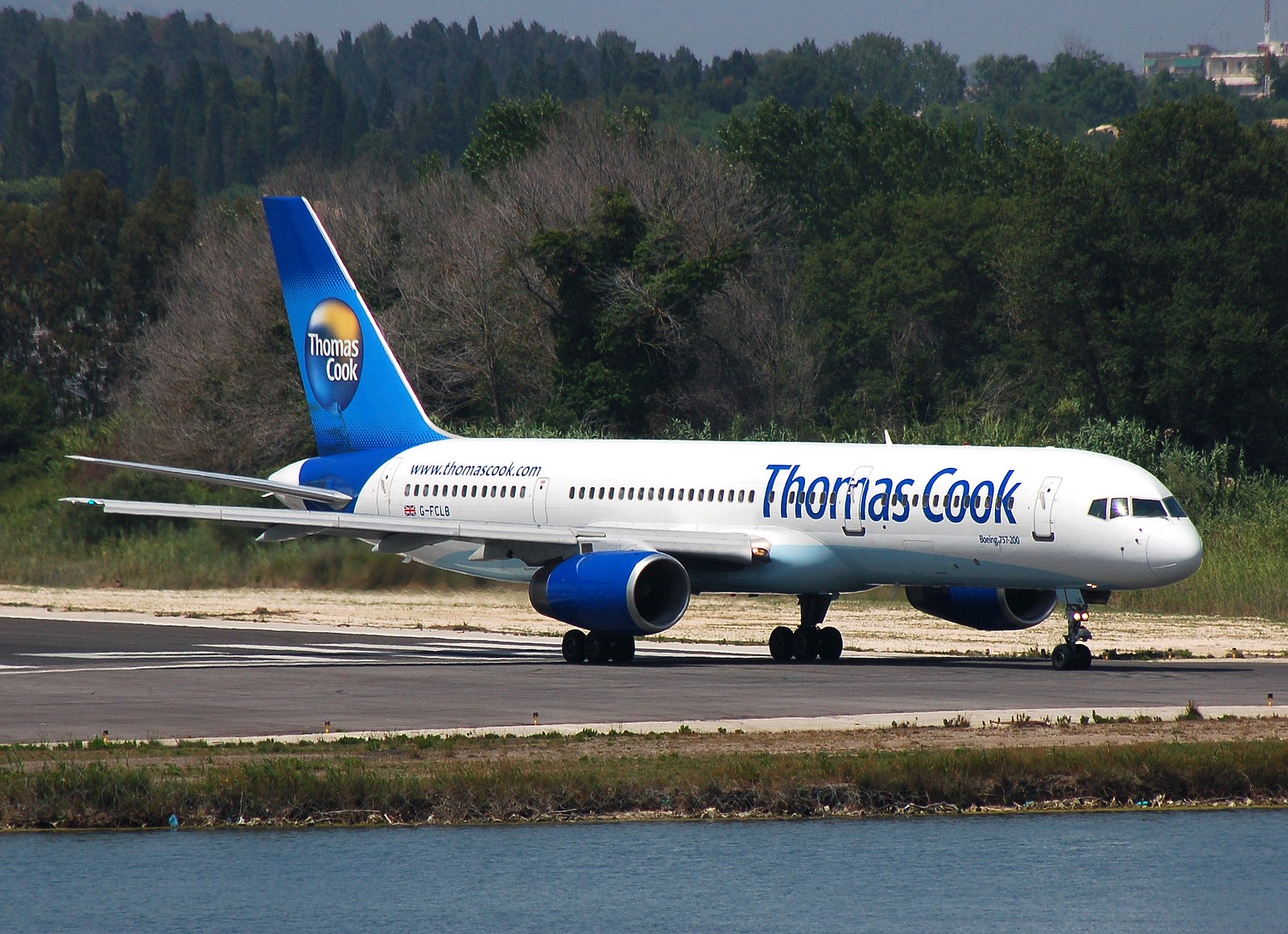 G-FCLB - 757-2Q8 - Thomas Cook Airlines - CFU - 25-06-2007