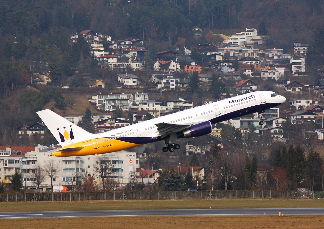 G-MONB - 757-2T7 - Monarch Airlines - INN - 06-01-2007b