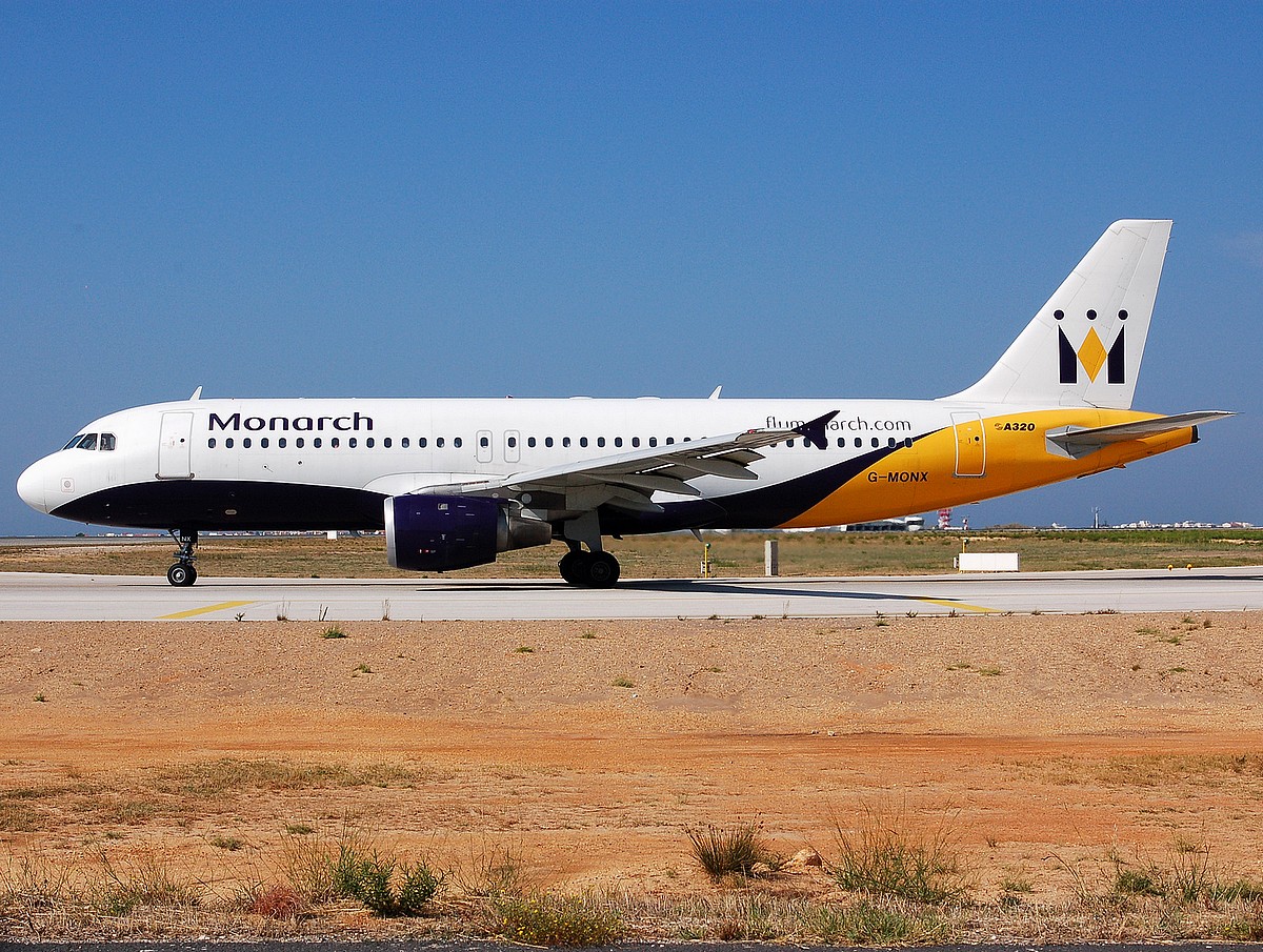 G-MONX - A320-211 - Monarch Airlines - FAO - 31-08-2007