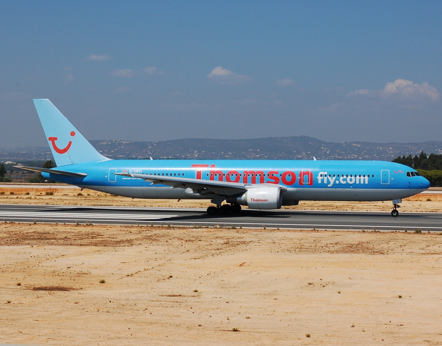 G-OBYI - 767-304(ER) - Thomsonfly - FAO - 31-08-2007c