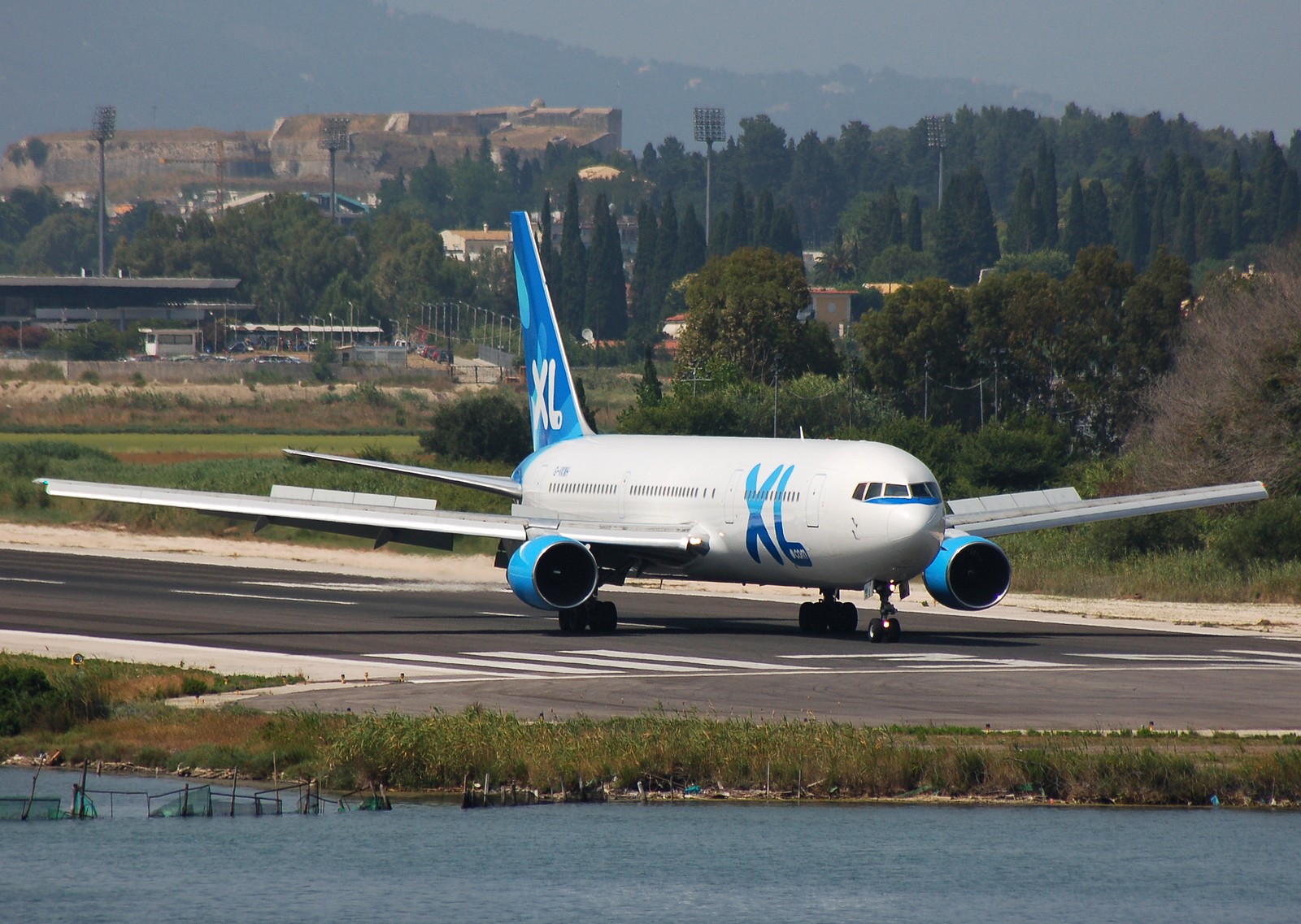 G-VKNH - 767-3Y0(ER) - XL Airways - CFU - 25-06-2007