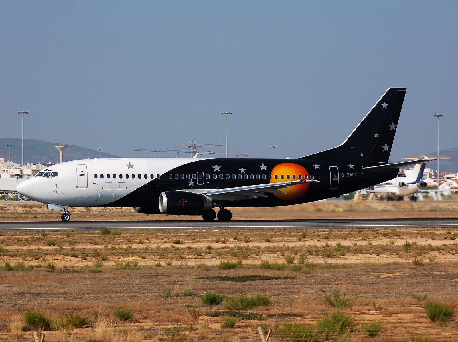 G-ZAPZ - 737-33AF - Titan Airways - FAO - 30-08-2007