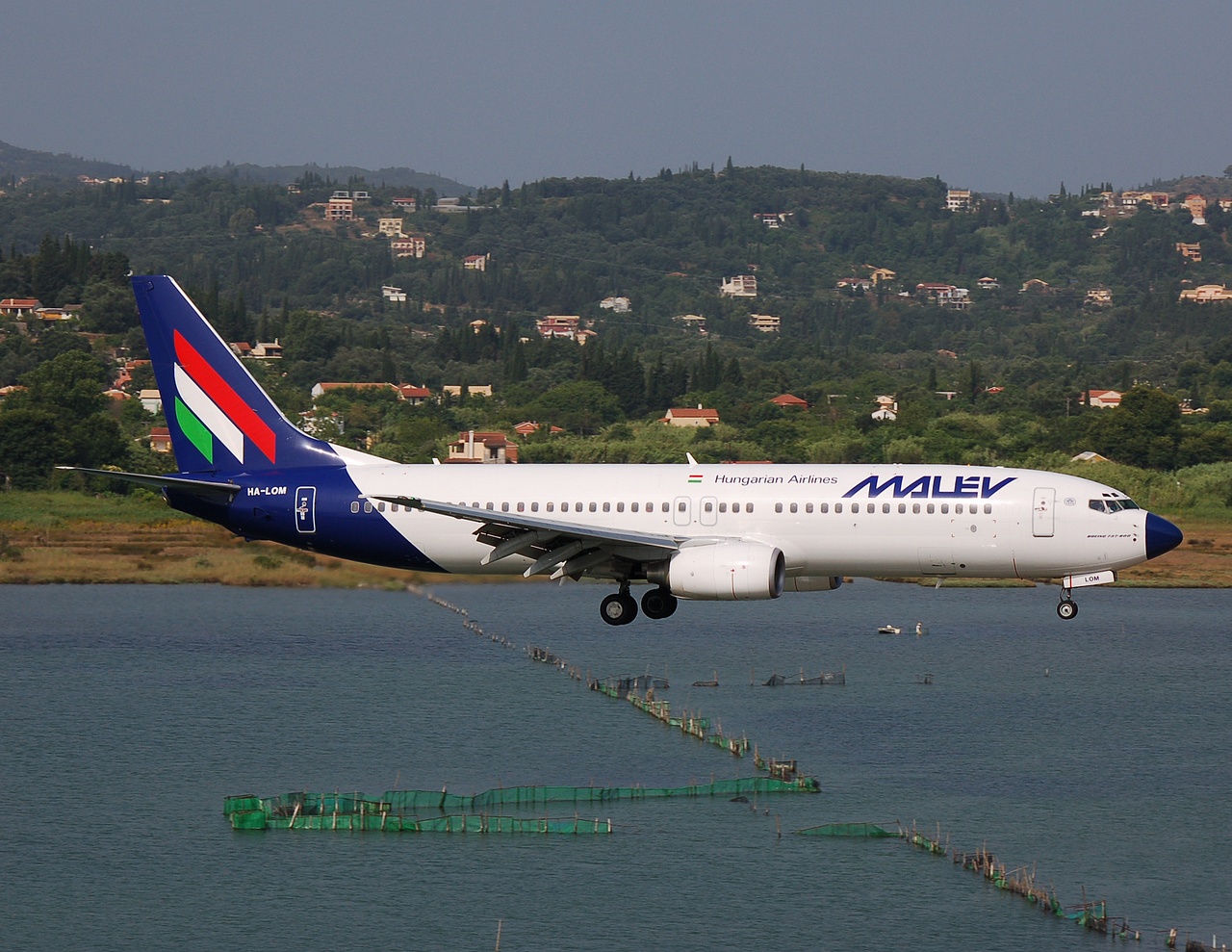 HA-LOM - 737-8Q8 - Malev Hungarian Airlines - CFU - 27-06-2007