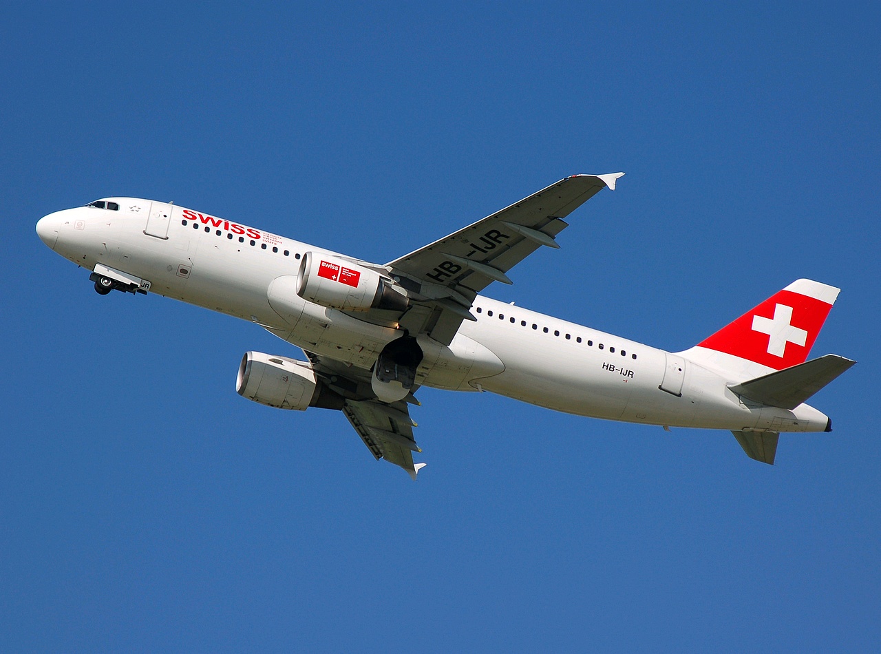 HB-IJR - A320-214 - Swiss - ZRH - 24-05-2007