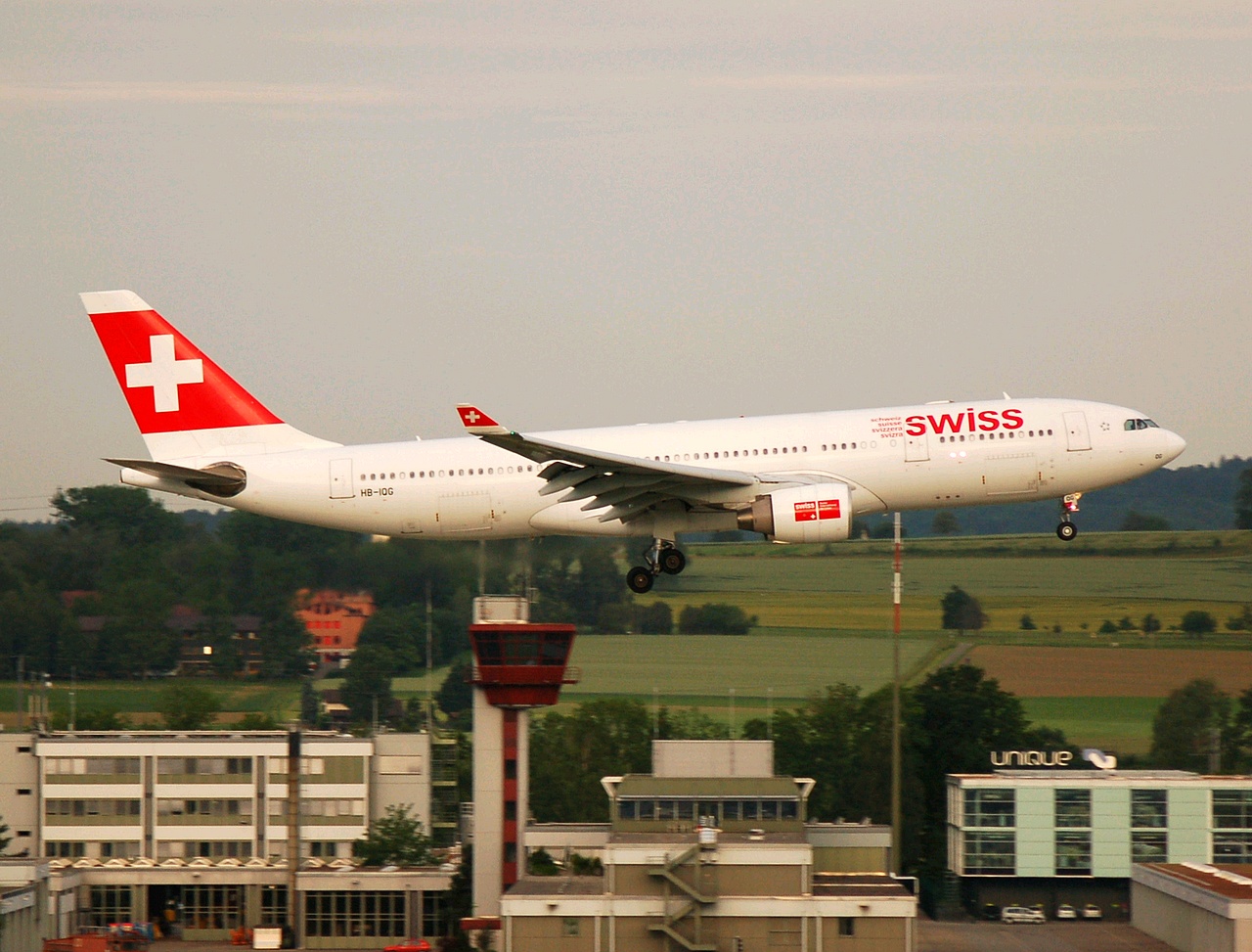 HB-IQG - A330-223 - Swiss - ZRH - 25-05-2007