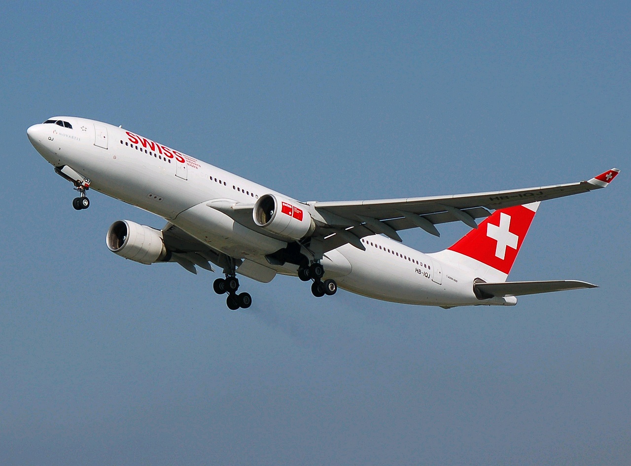 HB-IQJ - A330-223 - Swiss - ZRH - 24-05-2007