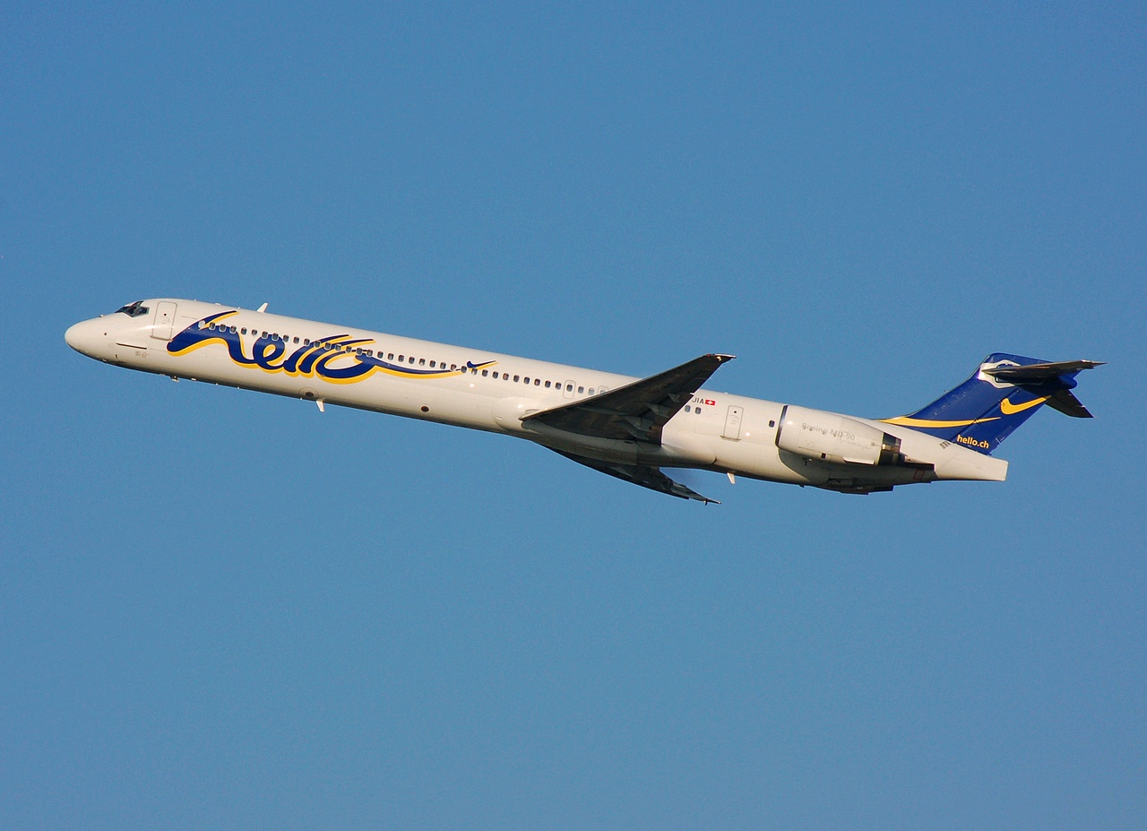 HB-JIA - MD-90-30 - Hello AG - ZRH - 24-05-2007
