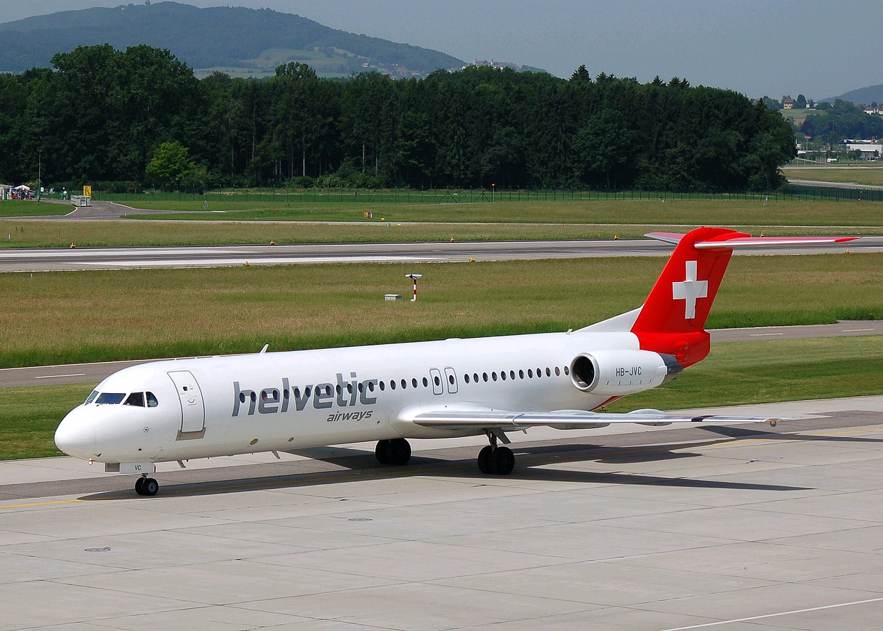 HB-JVC - Fokker 100 - Helvetic Airways - ZRH - 25-05-2007