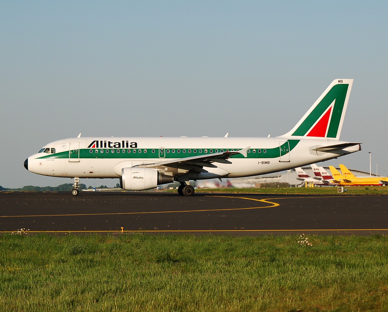 I-BIMB - A319-112 - Alitalia - BRU - 01-05-2007